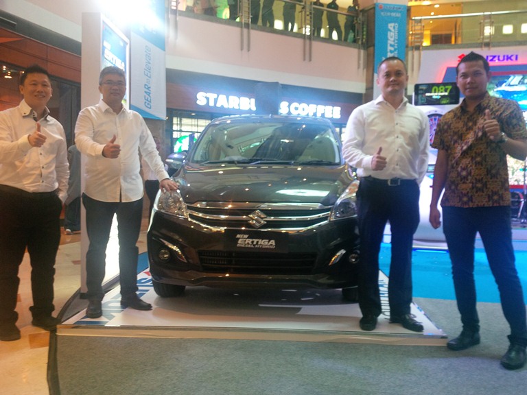 Launching New Ertiga Diesel Hybrid di Mal Ska Pekanbaru
